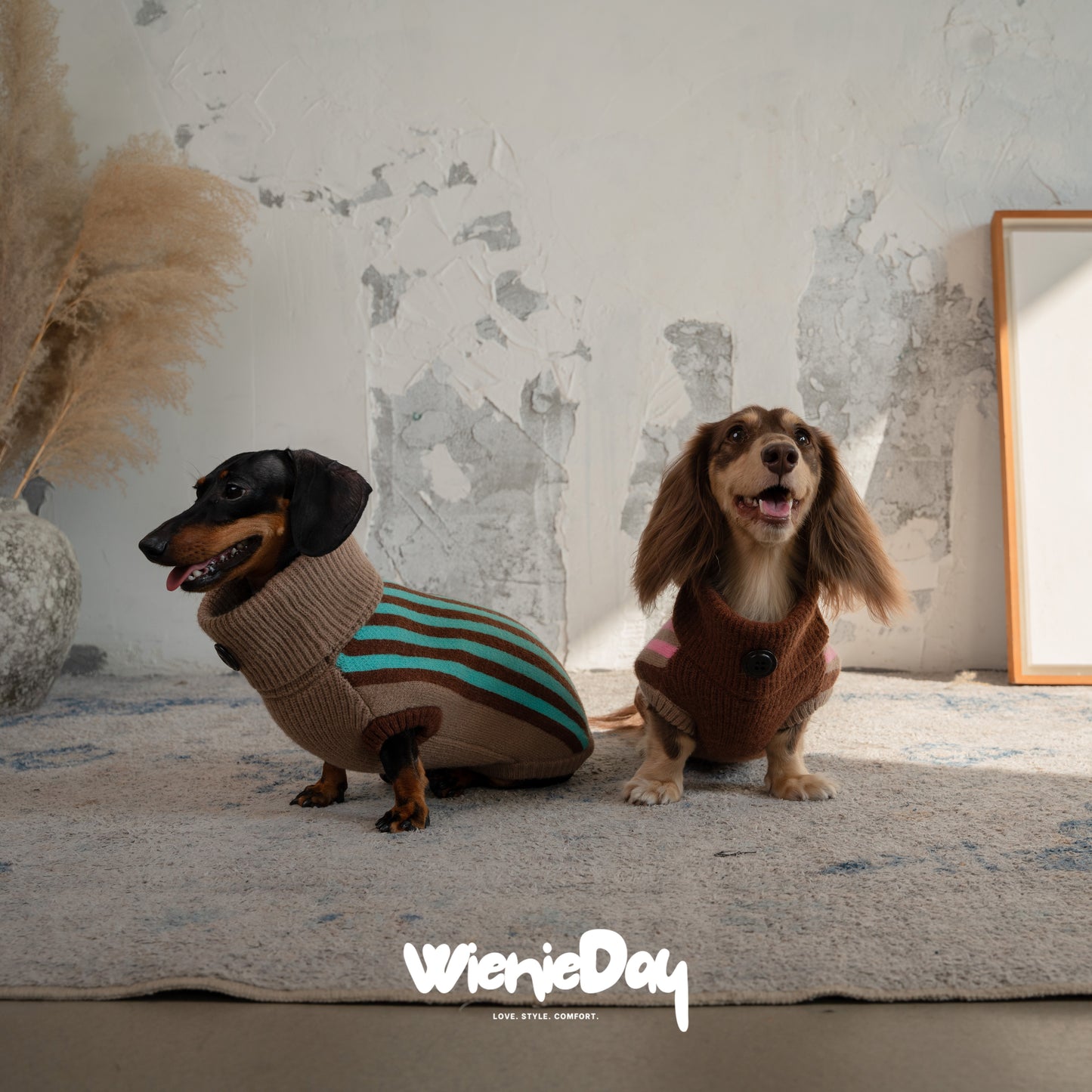 Wieniedy「カヌレ」【全2色】犬用ストライプノースリーブタートルネックセーター