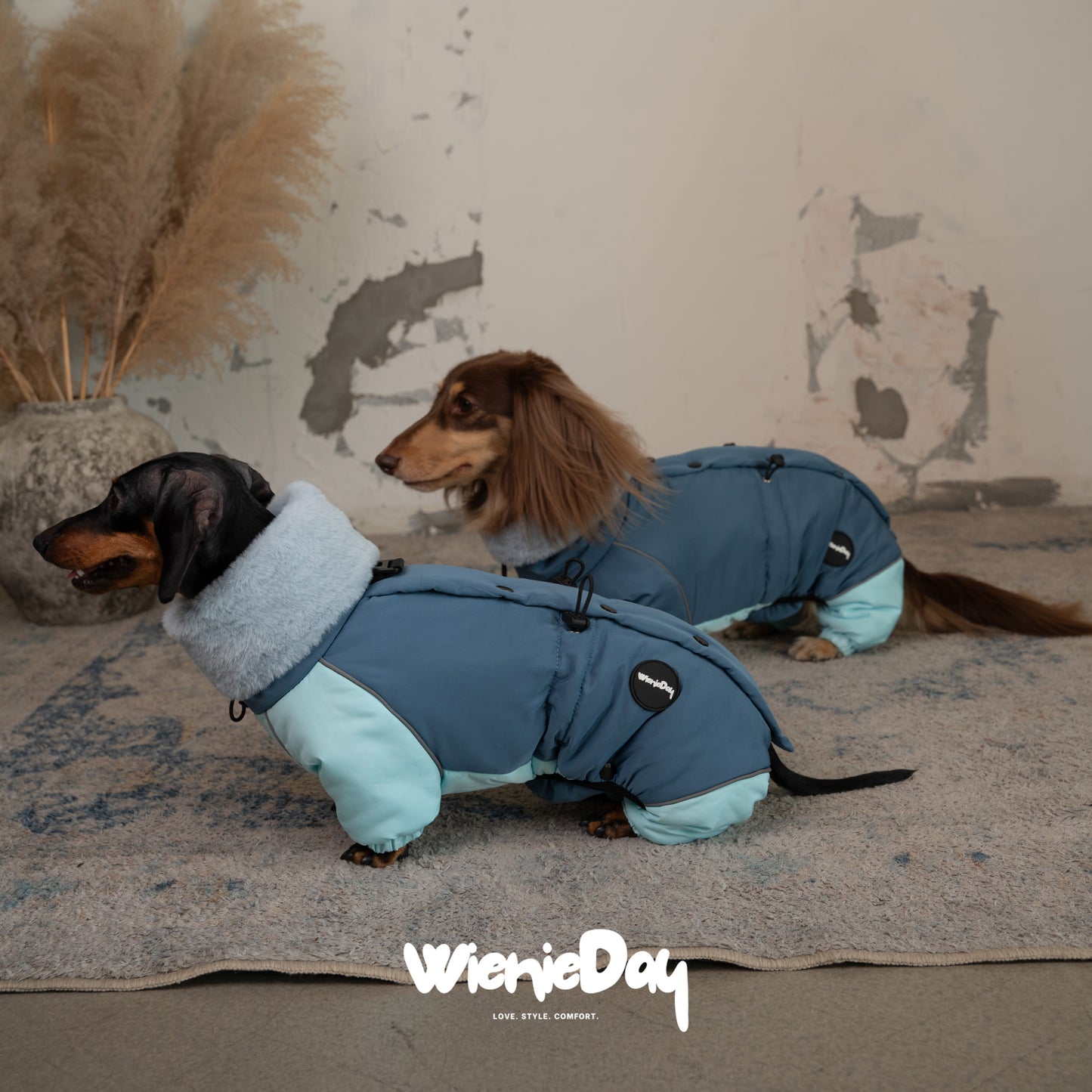Wieniedy “Cloud Wrap” Four-leg Turtleneck Cotton Coat