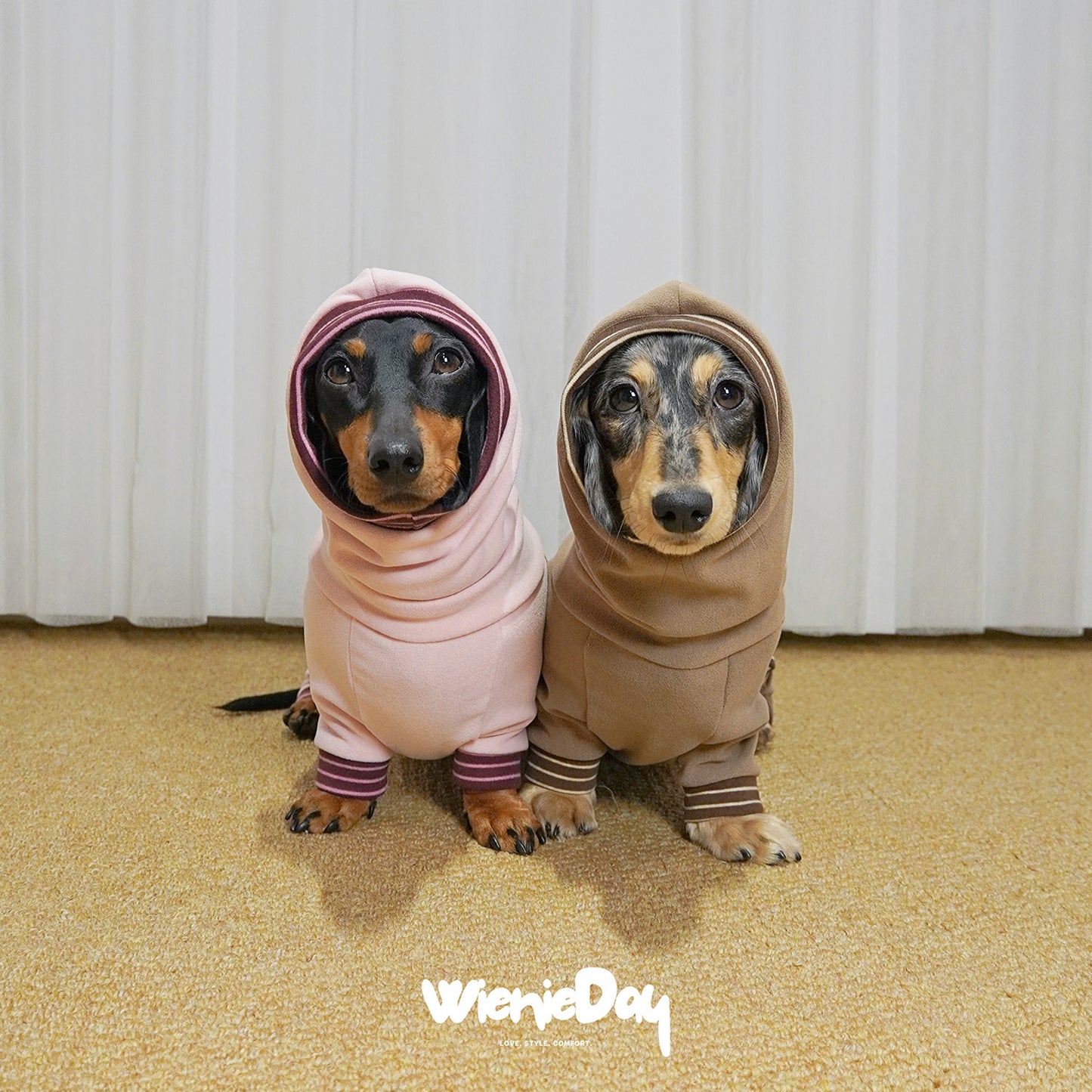 Wieniedy “Soufflé” [2 Colors] Stretch Fleece Full-Body Base Layer for Dogs