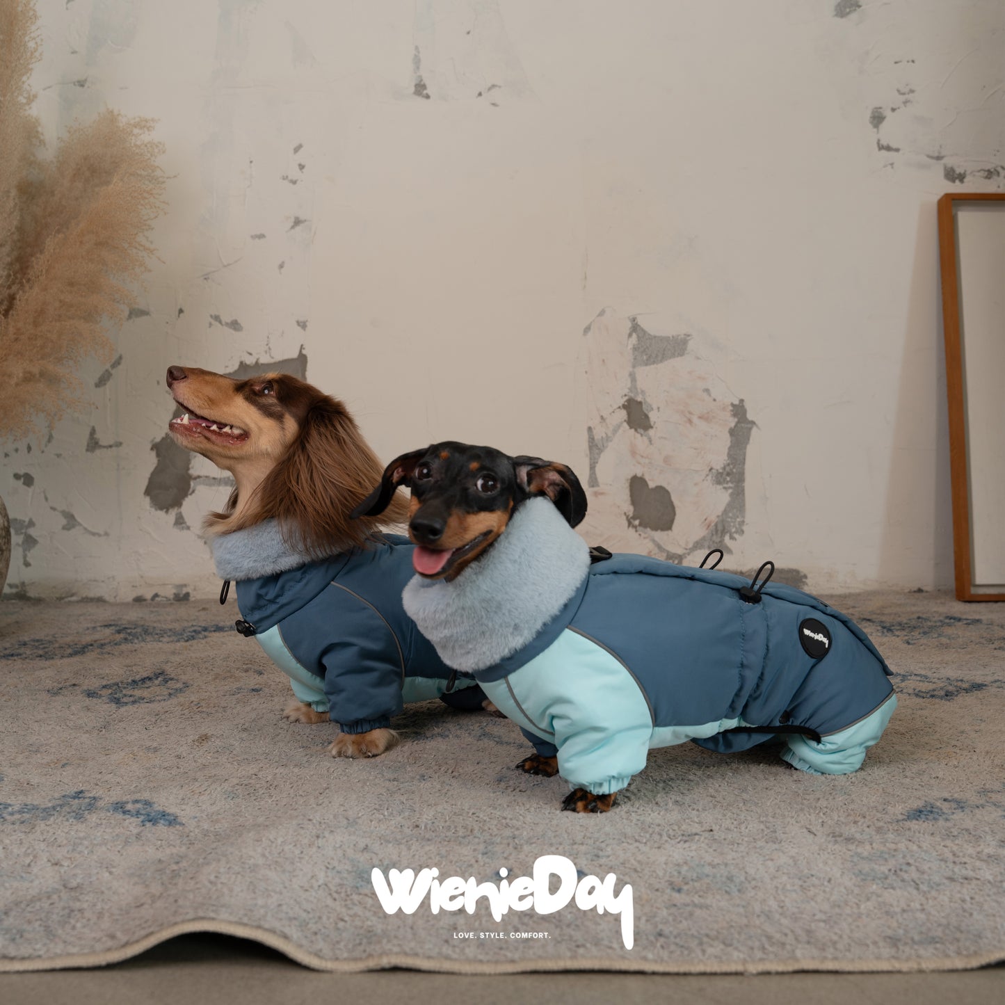 Wieniedy “Cloud Wrap” Four-leg Turtleneck Cotton Coat